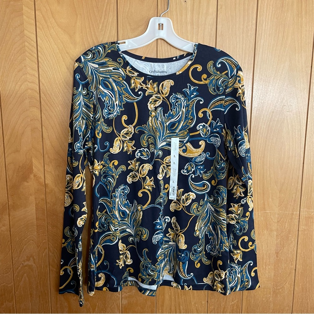 New! Croft & Barrow Women's Navy and Gold Paisley Long Sleeve Top size Large